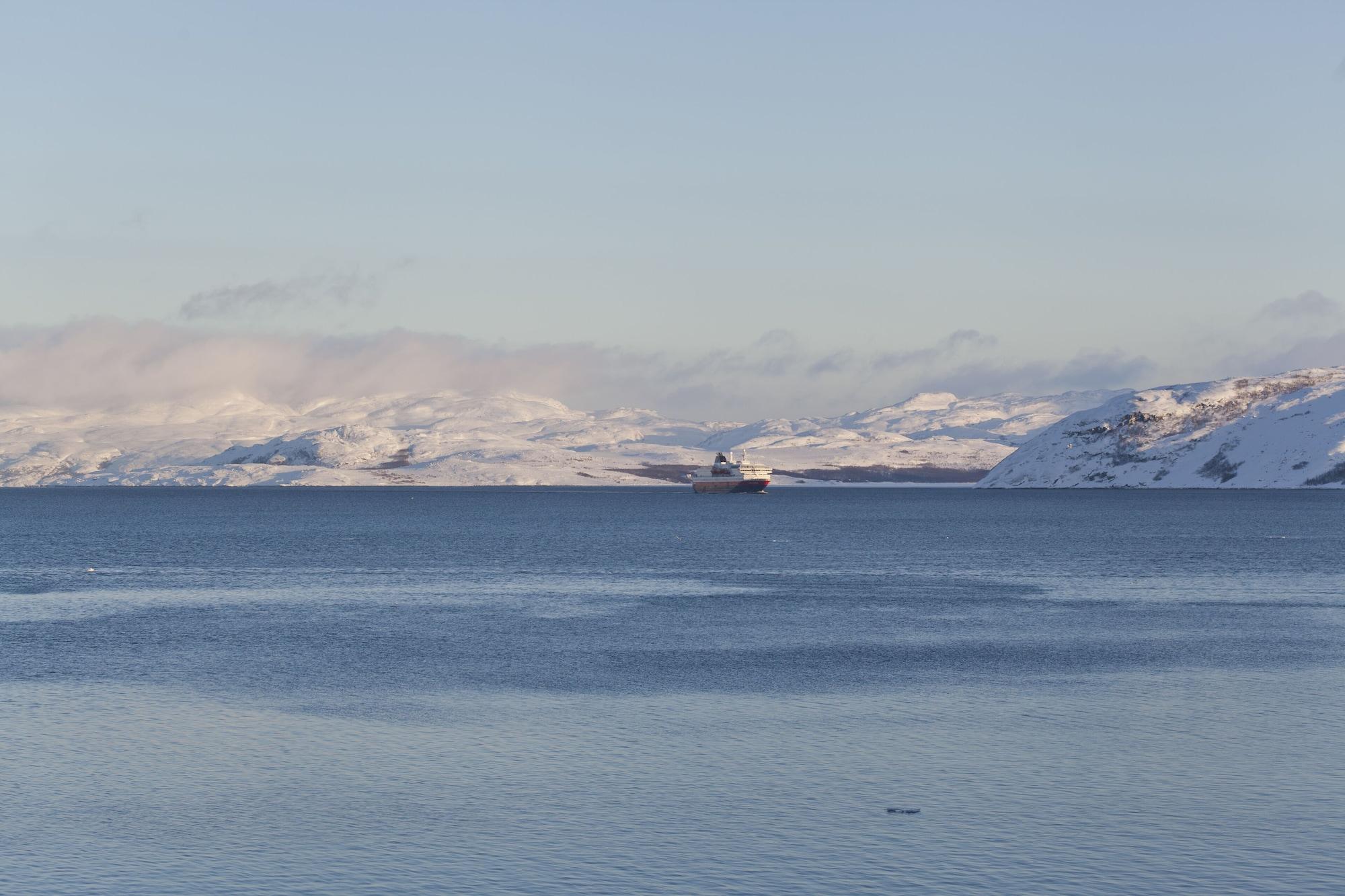 Thon Hotel Kirkenes Exterior photo